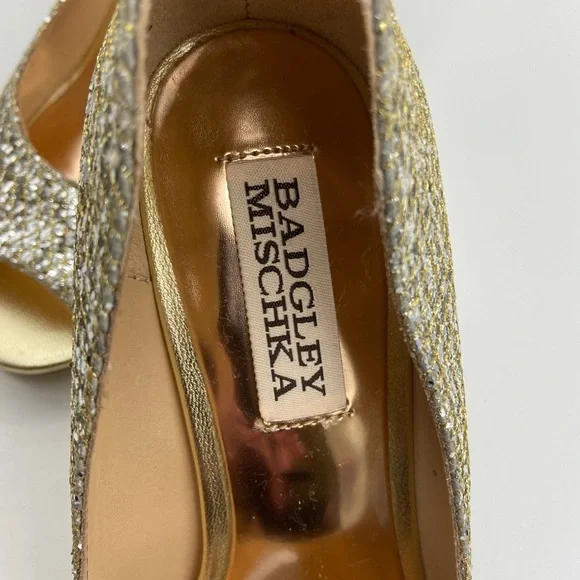 Badgley Mischka Gold Glitter Peep Toe Wedge Shoes Size 5.5
